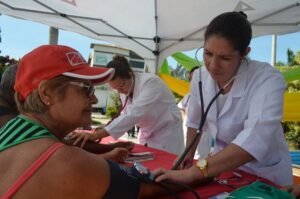caminhada no dia 30 marca combate a hipertensao populacao podera aferir pressao arterial e receber orientacoes de alimentacao saudavel e atividade fisica foto divulgacao