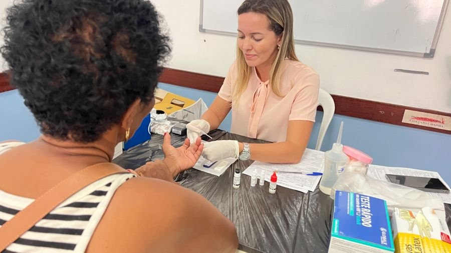 campanha pelo diagnostico precoce de hiv continua na cidade foram realizados mais de 250 testes rapidos de hiv e outras ists no evento no dia 7 foto akilla ribeiro