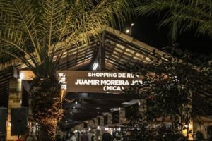 shopping de rua e reconhecido como patrimonio cultural imaterial de rio das ostras inauguracao feirinha foto allexandre costa 128 900x600