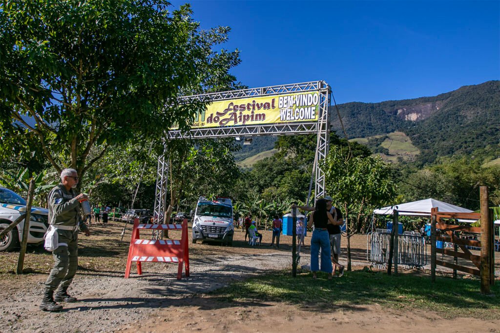 xll festa do aipim. serra da cruz, macaé/rj.