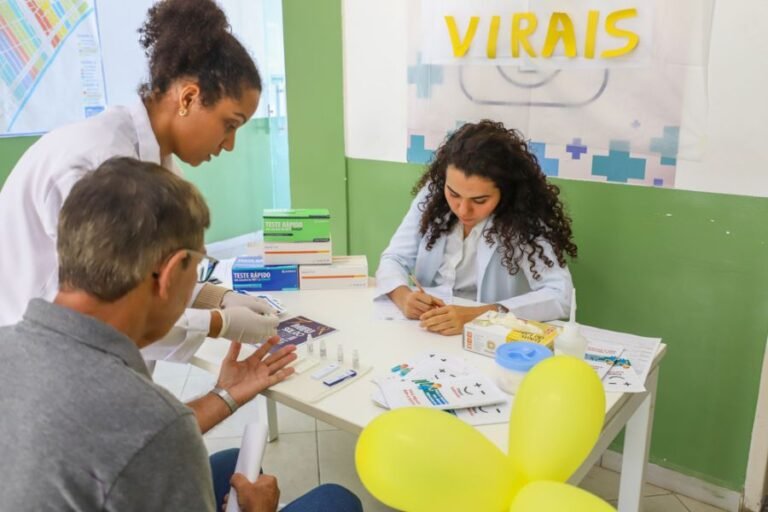 evento sobre hepatites tem testes rapidos nesta segunda 28 julho amarelo nilson marins hepatite foto akilla ribeiro 15