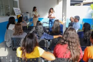 Saúde capacita equipes para fortalecer Atenção Primária saude capacita equipes para fortalecer atencao primaria capacitacoes incluem oficinas tutoriais e workshops nas unidades de saude foto akilla ribeiro