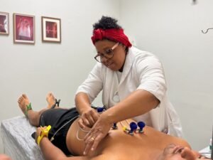 prefeitura amplia a oferta de eletrocardiograma alem de dar mais conforto ao paciente a nova sala de ecocardiograma agiliza atendimento e diagnosticos foto akilla ribeiro