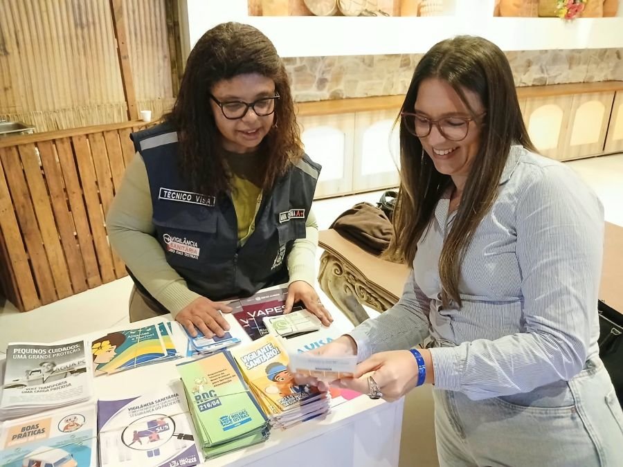 saude orienta sobre legislacao sanitaria eventos aproximam vigilancia da sociedade e divulgam informacoes importantes foto divulgacao