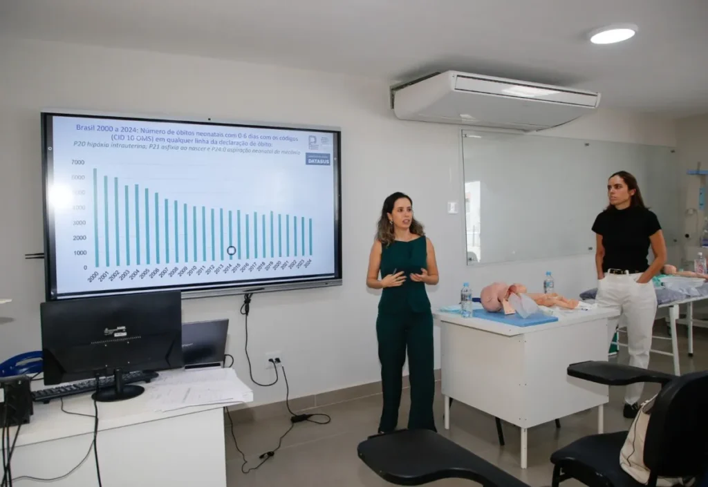 BÚZIOS CAPACITA PEDIATRAS EM NOVAS DIRETRIZES DE REANIMAÇÃO NEONATAL. whatsapp image 2026 10 17 at 15.14.26 1
