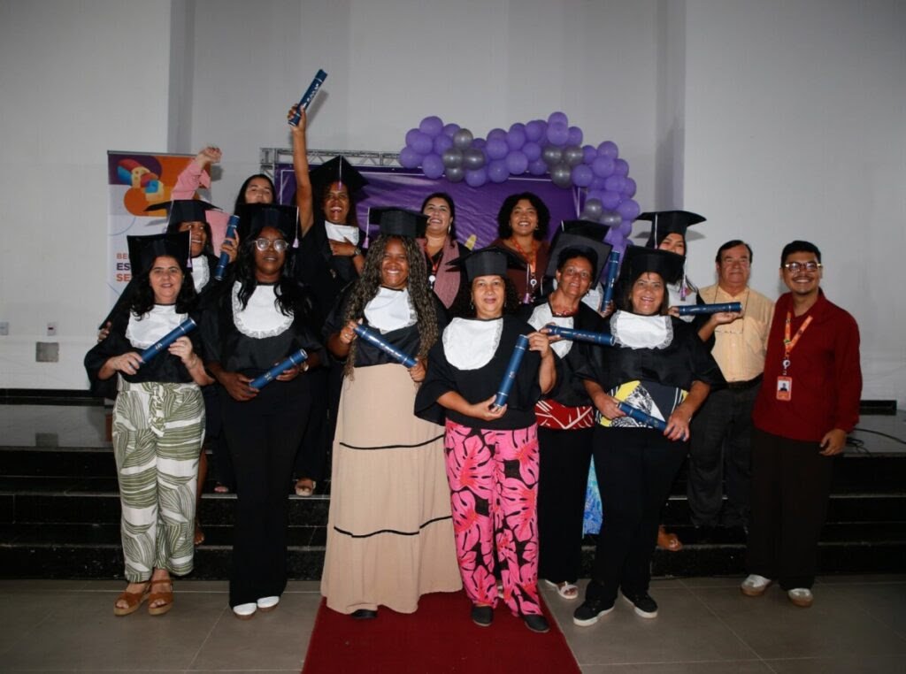 SECRETARIA DA MULHER DE BÚZIOS CELEBRA FORMATURA DE 134 ALUNAS DA ESCOLA MÓVEL DE GASTRONOMIA DO SENAC RJ. unnamed (6)